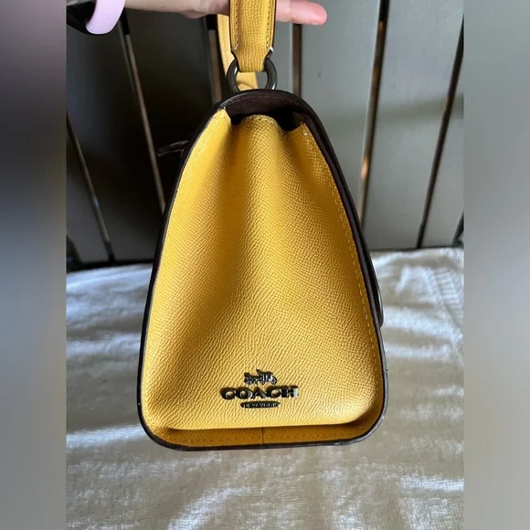 Coach Tilly Top Handle Satchel - Picture 4 of 7